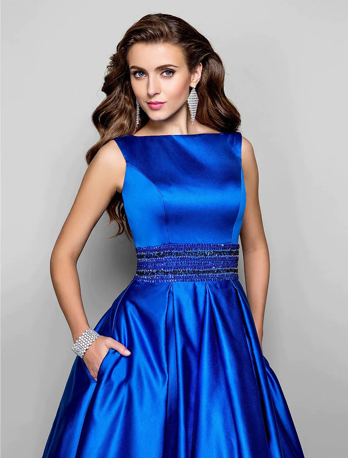 A-Line Elegant Blue Evening Dresses Wedding Guest Floor Length Sleeveless Boat Neck Pocket Satin with Pleats Beading