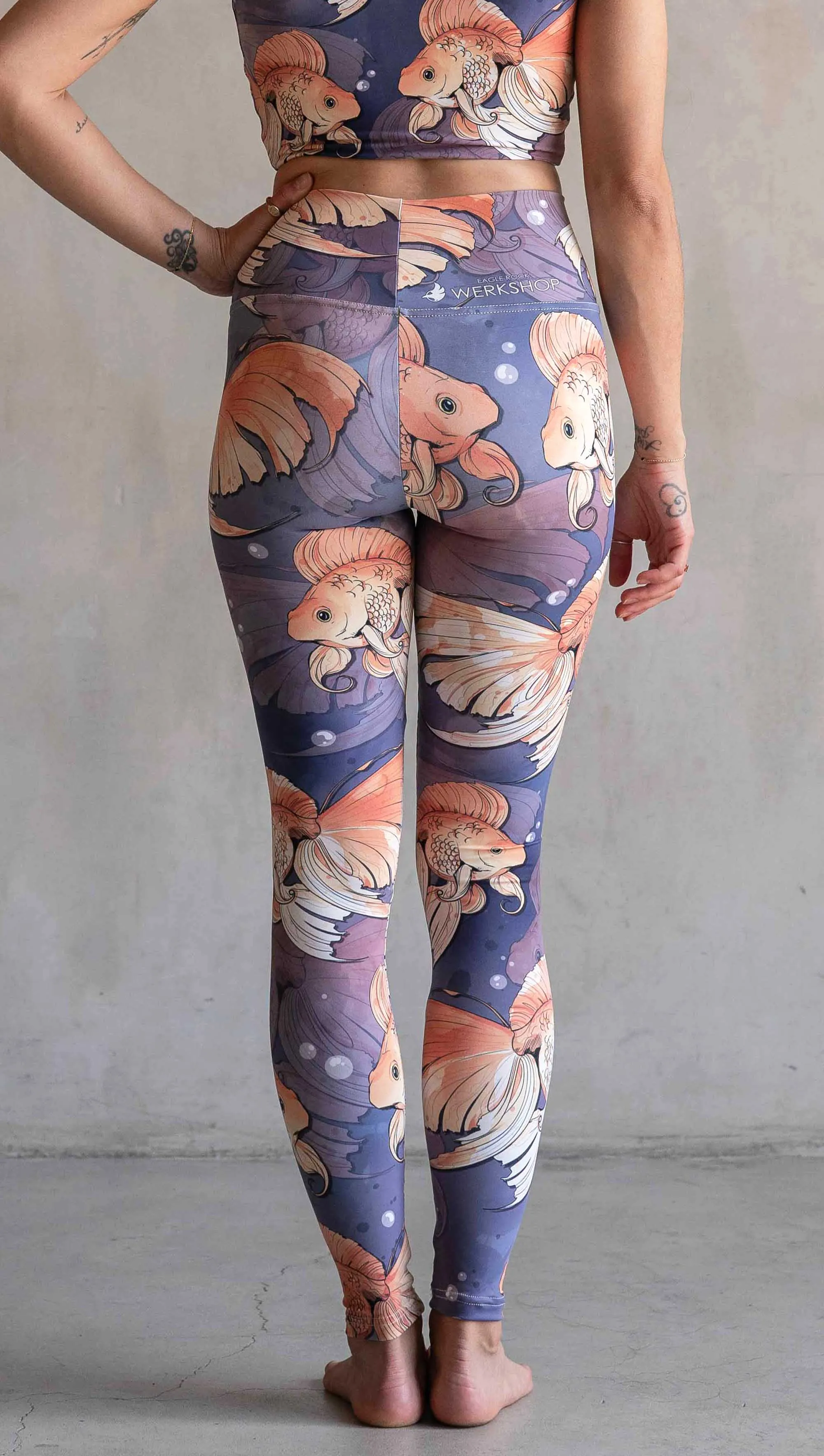 Be a Goldfish - Athleisure Leggings