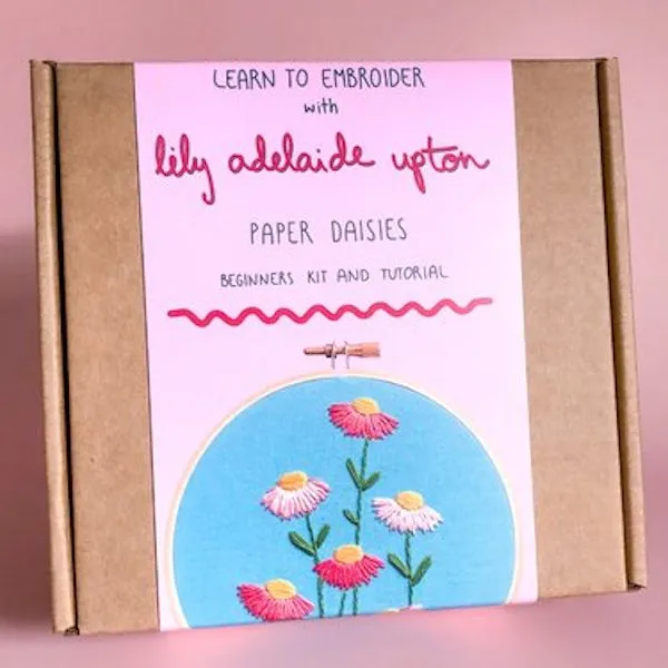 Paper Daisy Embroidery Kit