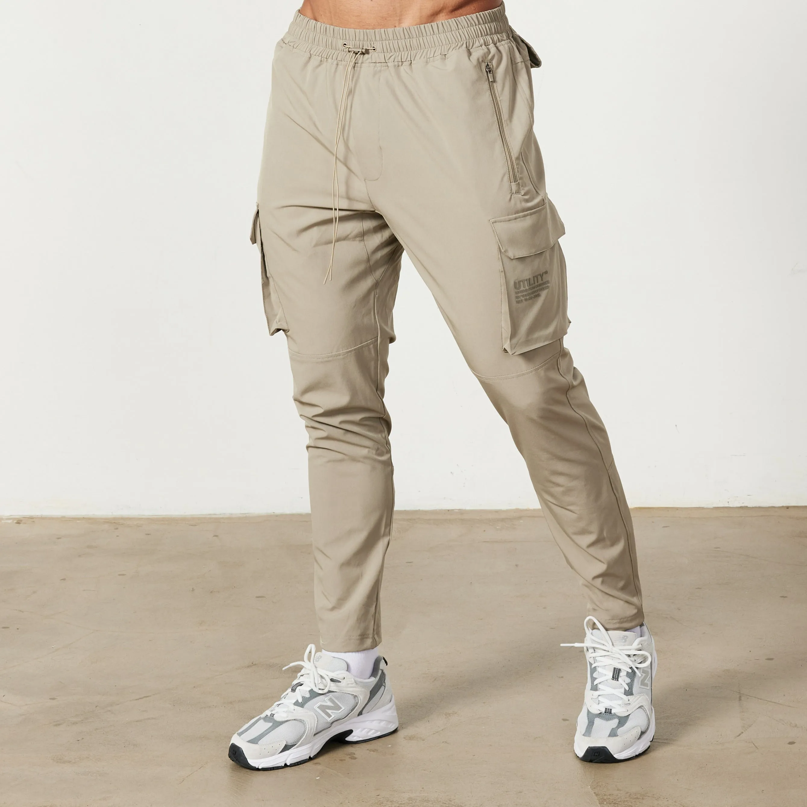 Vanquish Utility Stone Tapered Cargo Pants